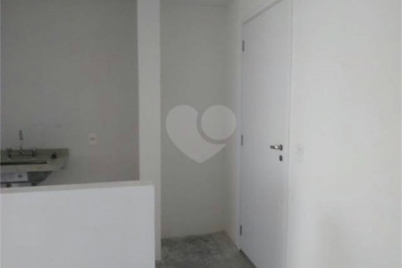 Apartamento à venda com 2 quartos, sendo 1 suíte,  em Vila Paiva, São Paulo, SP