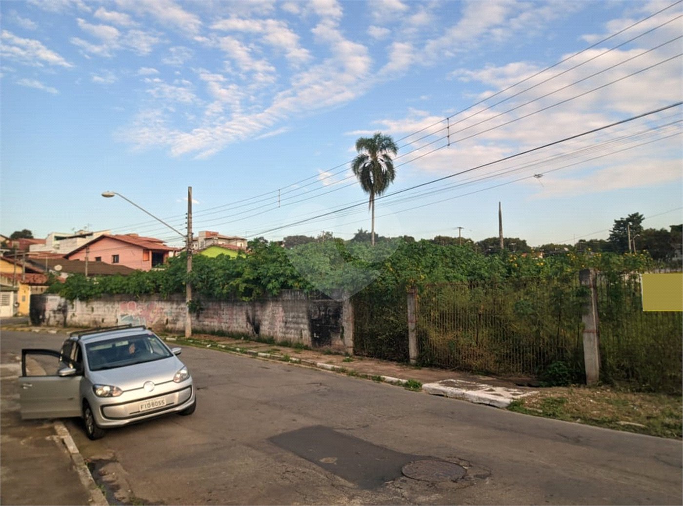 Terreno à venda em Parque Santa Rosa, Suzano, SP