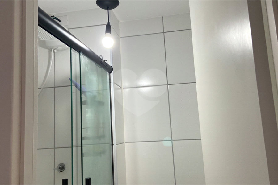 Apartamento à venda com 2 quartos em Pari, São Paulo, SP