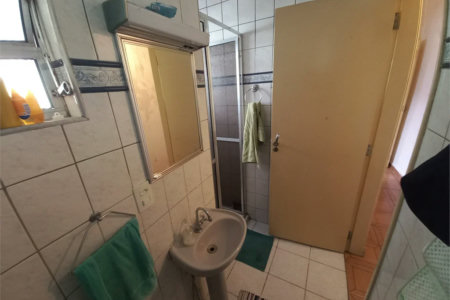 Casa Térrea à venda com 3 quartos em Jardim Maria Virginia, São Paulo, SP