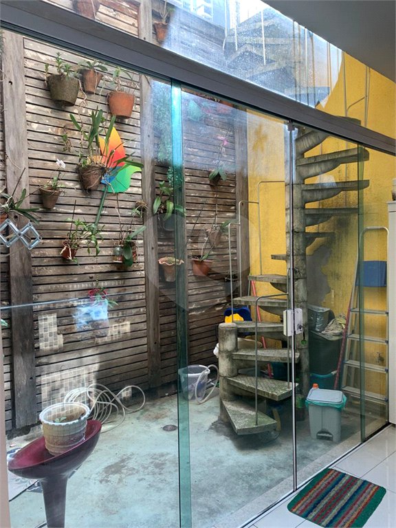 Sobrado à venda com 2 quartos, sendo 1 suíte, em Tatuapé, São Paulo, SP