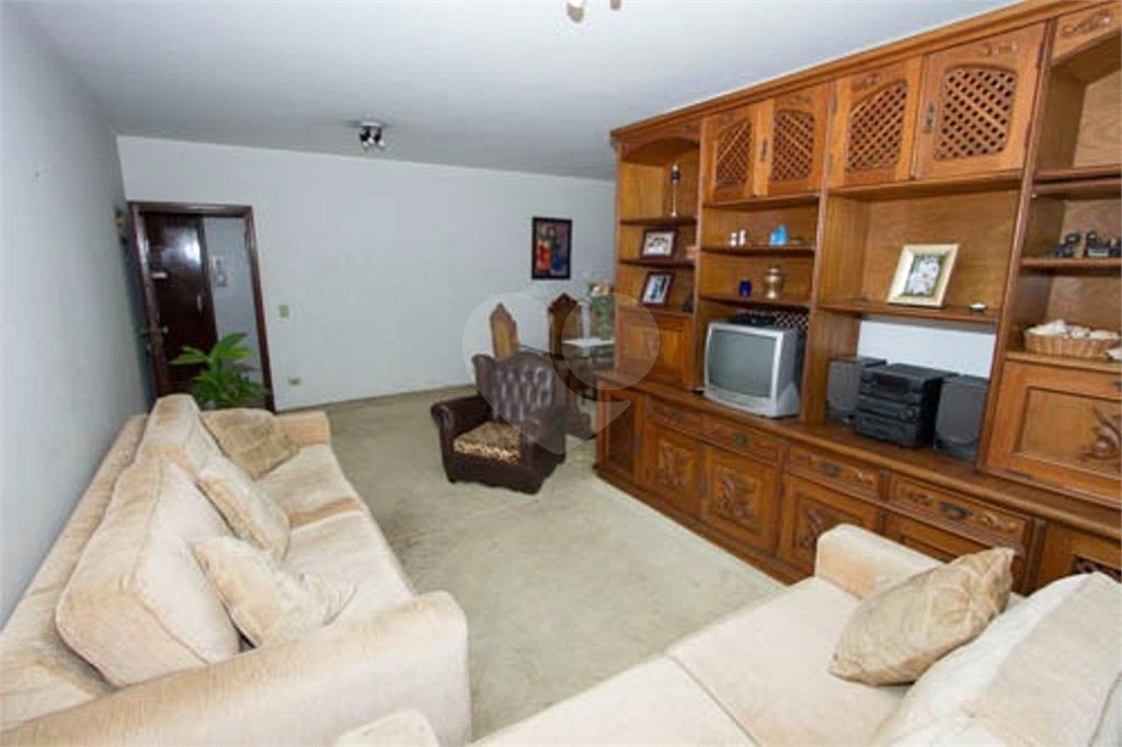 Apartamento à venda com 3 quartos, sendo 1 suíte, em Alto da Boa Vista, São Paulo, SP