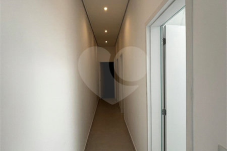 Casa à venda com 3 quartos, sendo 1 suíte, no condomínio Village Moutonnée, Salto - SP