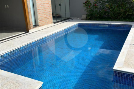 Casa à venda com 4 quartos, sendo 1 suíte, no condomínio Lagos D Icaraí, Salto - SP