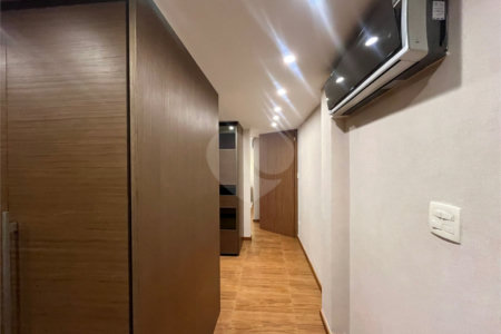 Casa à venda com 6 suítes no condomínio Chácara Francesa, São Paulo - SP