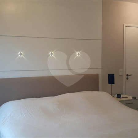 Apartamento à venda com 2 quartos, sendo 1 suíte, em Vila Andrade, São Paulo, SP