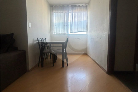 Apartamento à venda com 2 quartos em Jardim da Saúde, São Paulo, SP