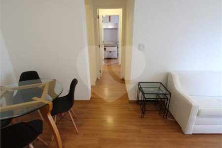 Apartamento à venda com 2 quartos em Vila Uberabinha, São Paulo, SP