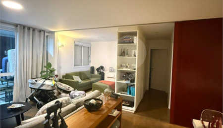 Apartamento à venda com 3 quartos, sendo 2 suítes,  em Vila Andrade, São Paulo, SP