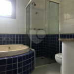 Casa à venda com 4 quartos, sendo 3 suítes, no condomínio Alpes da Cantareira, Mairiporã - SP