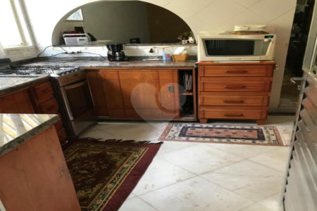 Casa à venda com 3 quartos, sendo 1 suíte,  em Jardim Ester Yolanda, São Paulo, SP