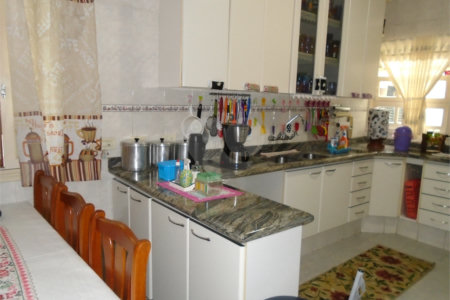 Sobrado à venda com 3 quartos, sendo 1 suíte,  em Santo Amaro, São Paulo, SP