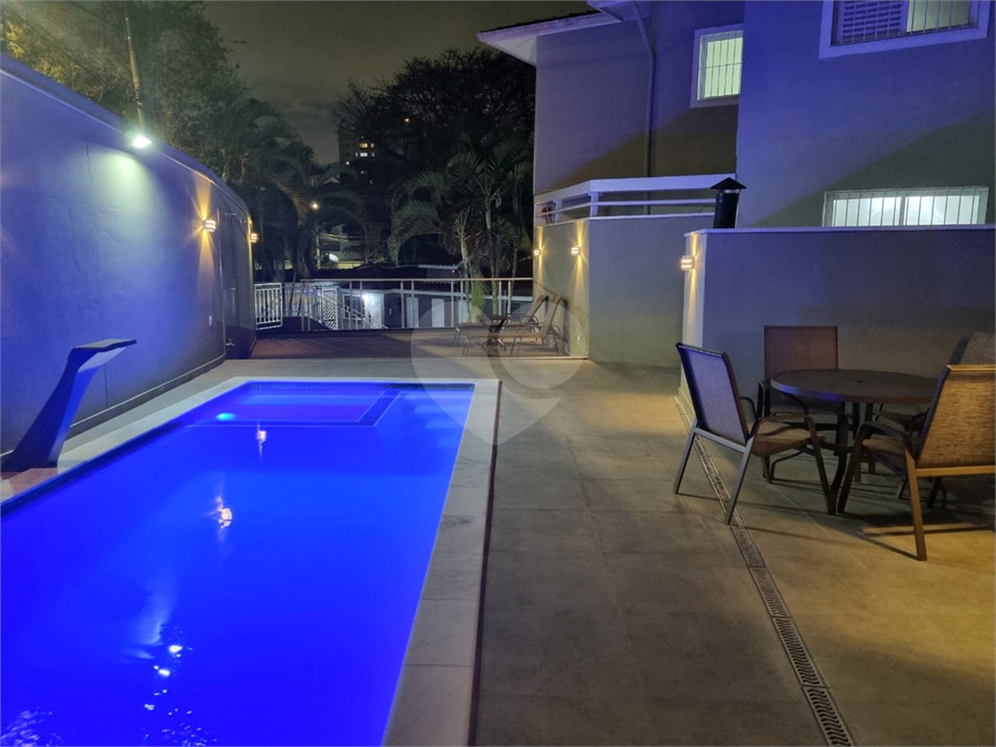 Casa à venda com 3 quartos, sendo 1 suíte, no condomínio Alonso - Diogo de Azevedo, São Paulo - SP