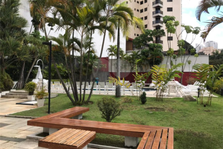 Apartamento à venda com 2 quartos, sendo 1 suíte, em Vila Andrade, São Paulo, SP
