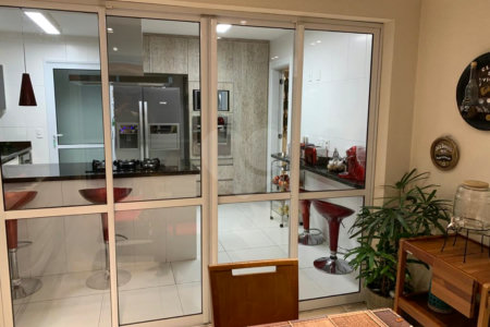 Apartamento à Venda na Mooca com 3 Suítes, Varanda Gourmet e 4 Vagas — 204m² no Condomínio Luzes da Mooca (Aceita Pet e Estuda Permuta)