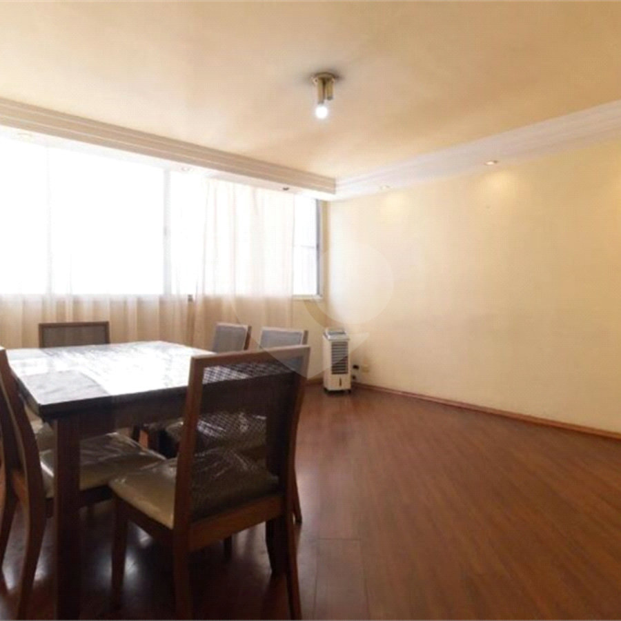 Apartamento à venda com 2 quartos em Saúde, São Paulo, SP