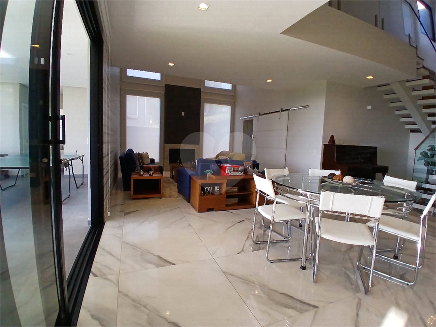 Casa à venda com 4 suítes no condomínio Porto Atibaia, Atibaia - SP