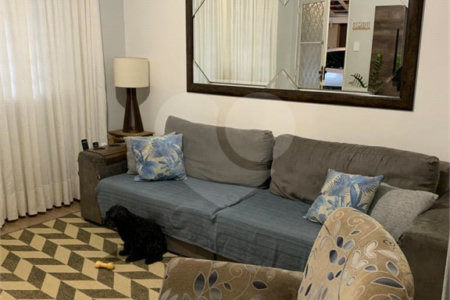 Casa Térrea à venda com 3 quartos em Jardim Alvinópolis, Atibaia, SP