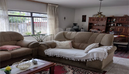 Sobrado à venda com 3 quartos em Tremembé, São Paulo, SP