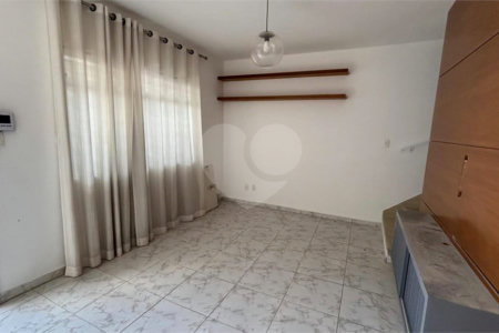 Sobrado à venda com 2 quartos em Jardim Petrópolis, São Paulo, SP