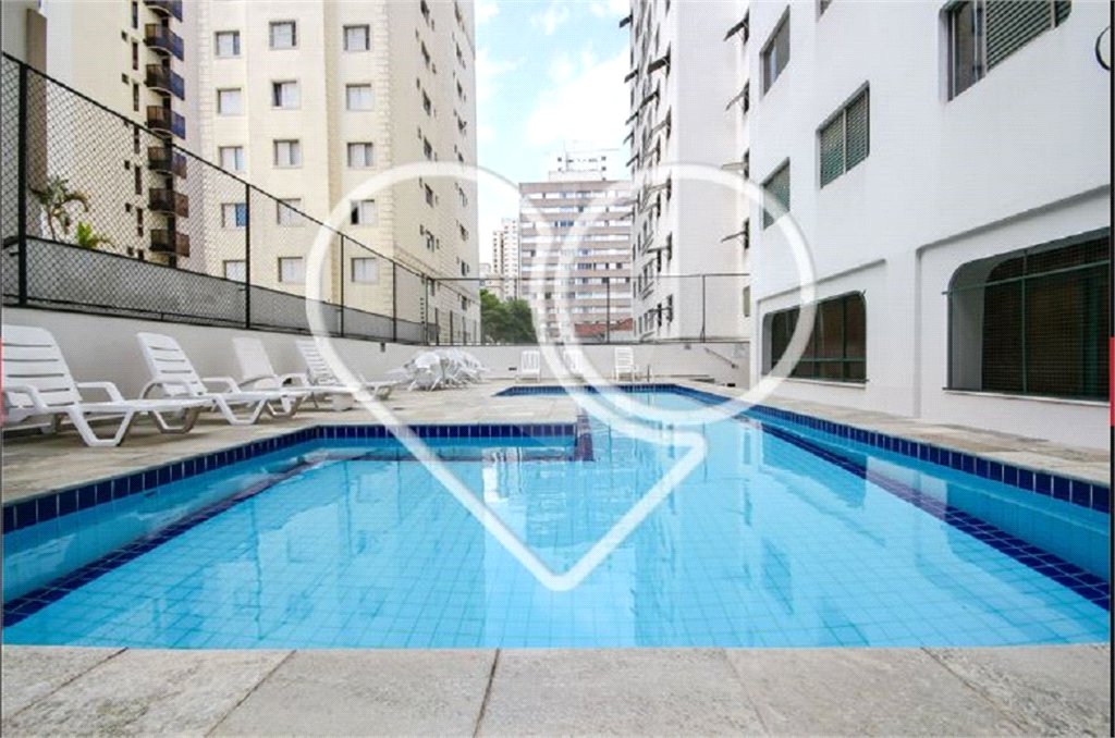 Apartamento à venda com 3 quartos em Moema, São Paulo, SP