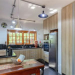 Casa à venda com 4 quartos, sendo 2 suítes,  em Granja Viana, Cotia, SP