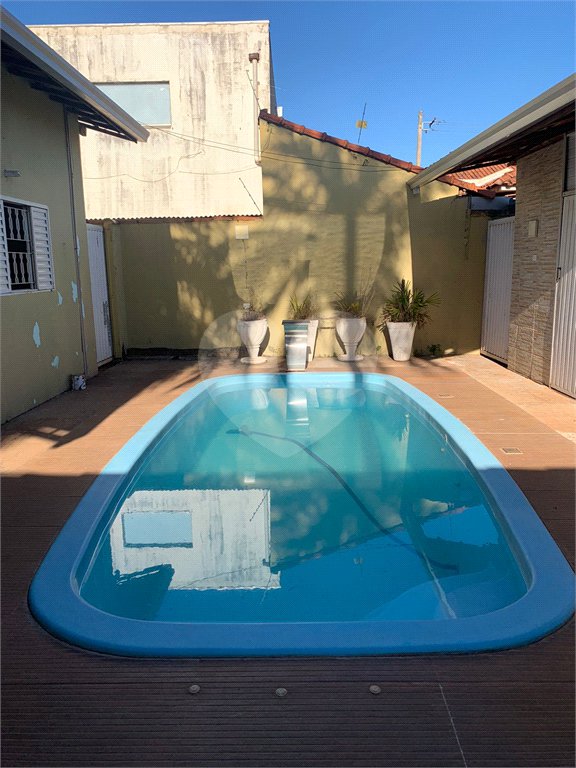 Casa à venda com 3 quartos, sendo 1 suíte,  no Centro, Três Lagoas, MS