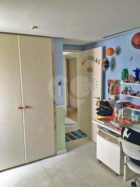 Apartamento para alugar com 4 quartos, sendo 3 suítes, em Jardim Londrina, São Paulo, SP