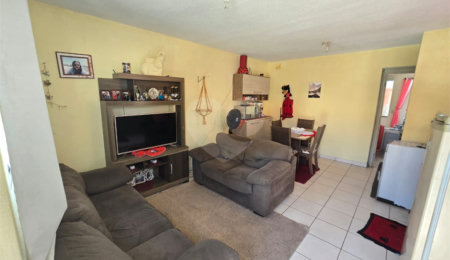 Casa à venda com 2 quartos no condomínio Esmeralda, Itapetininga - SP