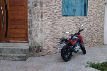 Casa à venda com 4 quartos, sendo 1 suíte, em Parque Santa Rosa, Suzano, SP
