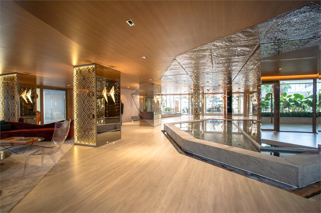 Apartamento à venda com 4 suítes em Moema, São Paulo, SP
