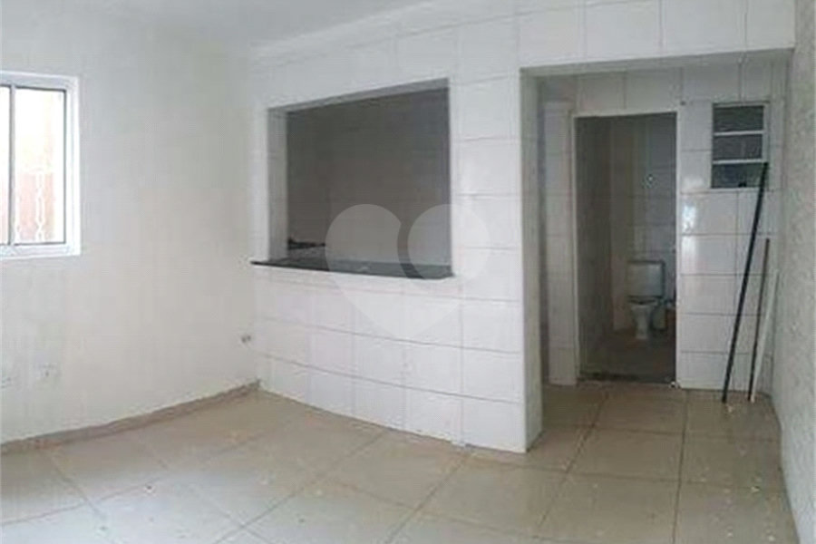 Sobrado à venda com 2 quartos em Vila Guilherme, São Paulo, SP