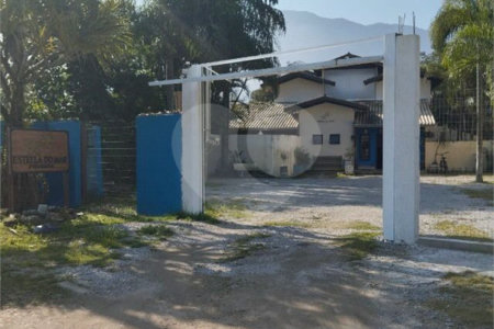 Pousada à venda com 15 suítes em Maresias, São Sebastião, SP
