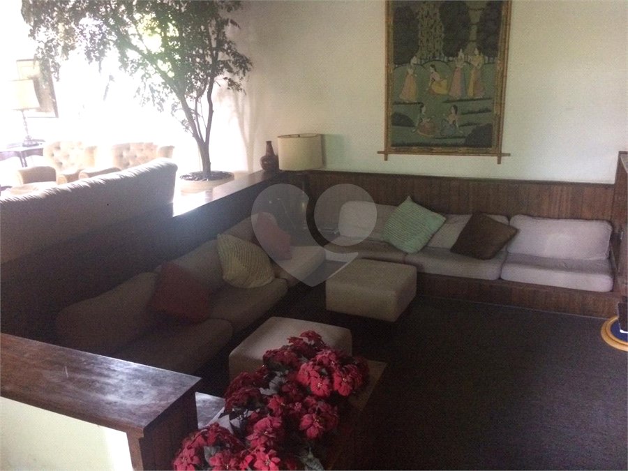 Casa à venda ou para alugar com 4 quartos, sendo 2 suítes, em Jardim Guedala, São Paulo, SP