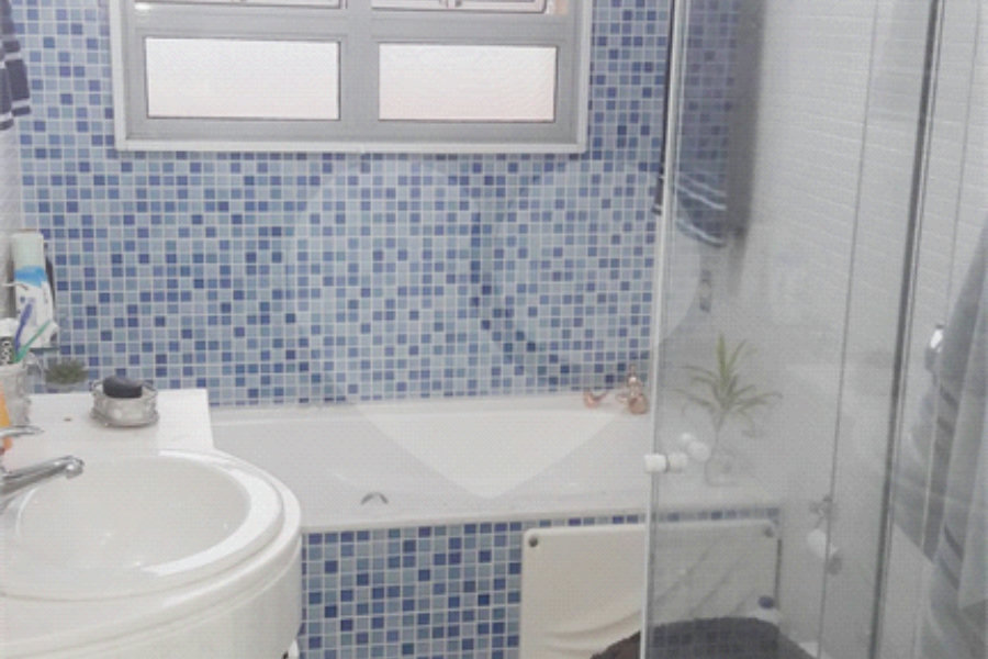 Casa à venda com 3 quartos, sendo 1 suíte,  em Horto Florestal, São Paulo, SP