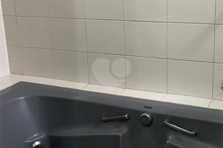 Casa à venda com 3 quartos, sendo 2 suítes, em Vila Carrão, São Paulo, SP