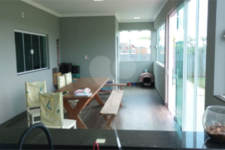 Casa à venda com 3 suítes em Caixa D´água, Vinhedo, SP