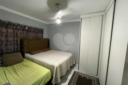 Casa à venda com 2 quartos, sendo 1 suíte, em Cosmos, Rio de Janeiro, RJ