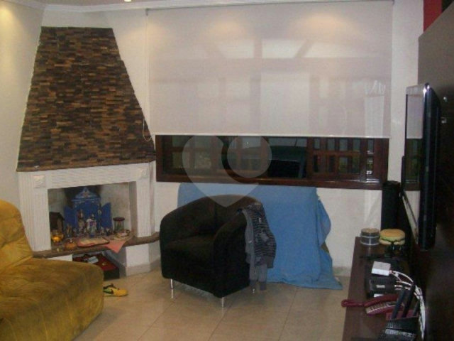 Casa à venda com 3 quartos no condomínio Travessa Sílvio Lazzari,76, São Paulo - SP