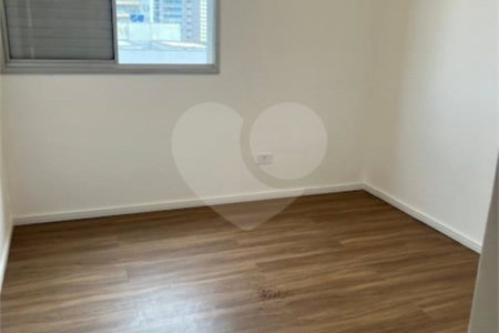 Apartamento à venda com 2 quartos, sendo 1 suíte, em Vila Olímpia, São Paulo, SP