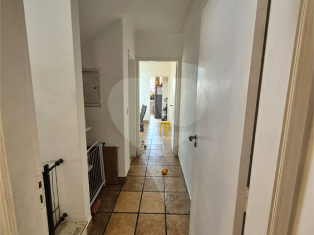 Casa à venda com 3 quartos, sendo 1 suíte,  em Jardim Prudência, São Paulo, SP