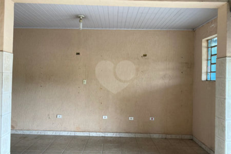 Salão para alugar em Palmeiras de São Paulo, Suzano, SP