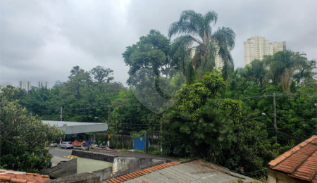 Sobrado à venda com 2 quartos em Jardim Marajoara, São Paulo, SP