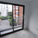Apartamento à venda com 3 quartos, sendo 2 suítes,  em Moema, São Paulo, SP