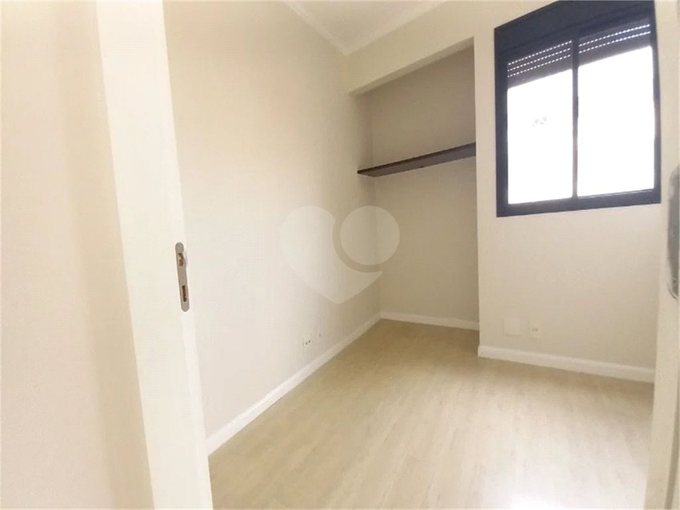 Excelente apartamento, 3 quartos e 2 vagas, para venda na Aclimação!