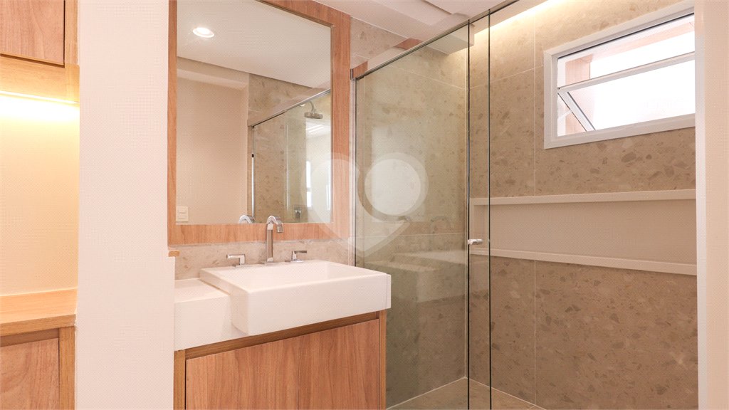 Apartamento à venda com 2 quartos, sendo 1 suíte,  em Vila Uberabinha, São Paulo, SP