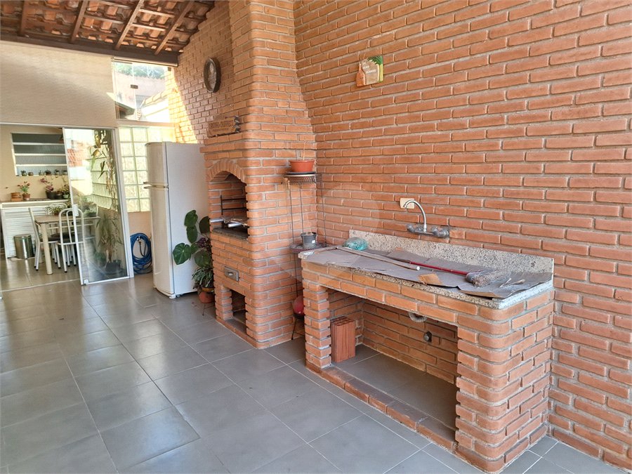 Sobrado à venda com 5 quartos, sendo 1 suíte,  em Santana, São Paulo, SP