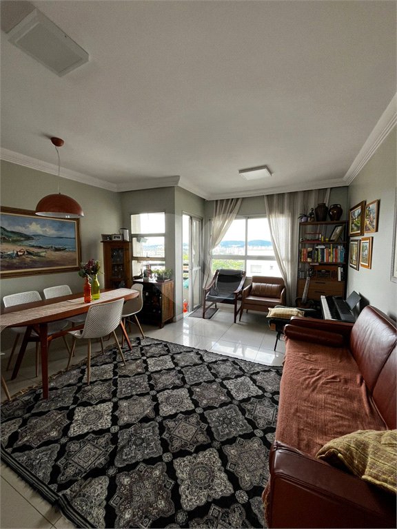 Apartamento à venda com 3 quartos, sendo 1 suíte,  em Alto da Lapa, São Paulo, SP