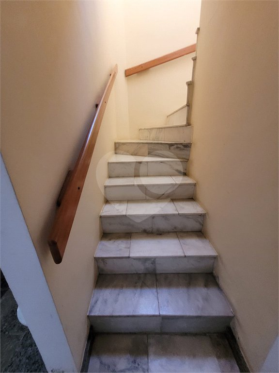 Sobrado à venda com 3 quartos, sendo 1 suíte, em Jardim da Glória, Cotia, SP