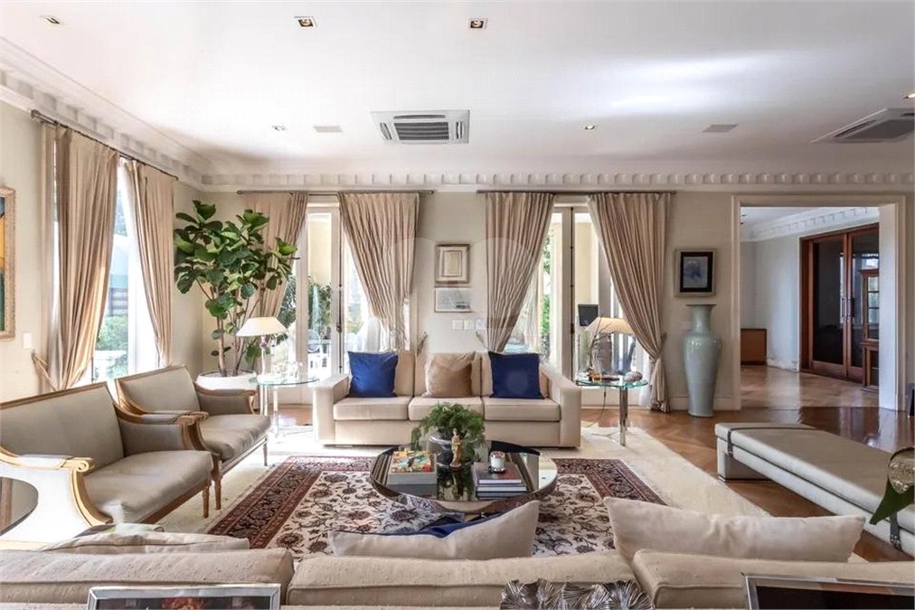 Casa à venda com 4 suítes no condomínio Ville D´asolo, São Paulo - SP